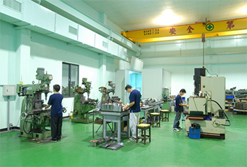 Molding Department